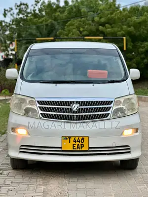 Toyota Alphard 2.4 Petrol AWD 2004 White
