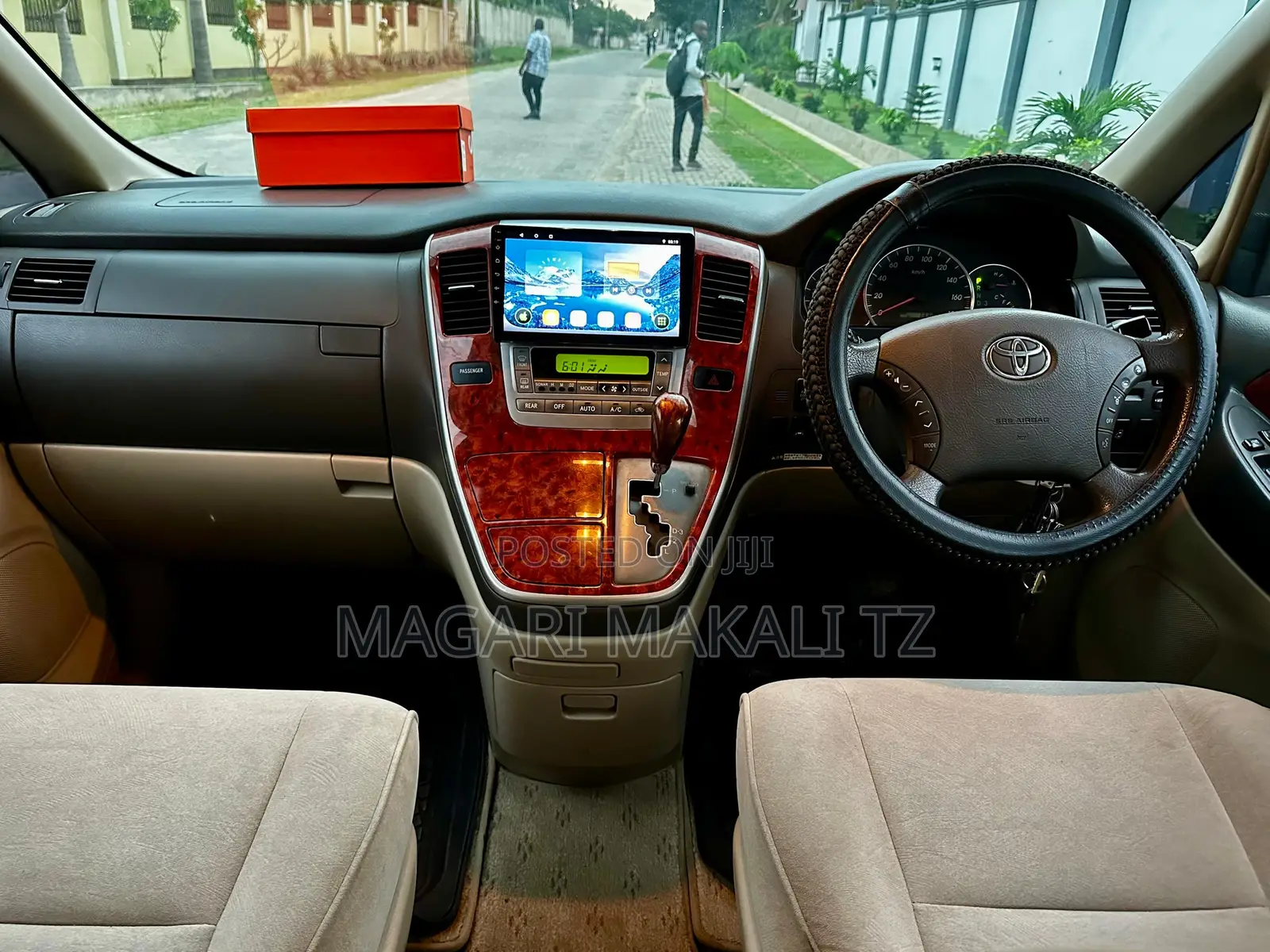 Toyota Alphard 2.4 Petrol AWD 2004 White