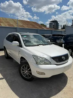 Toyota Harrier 2004 White