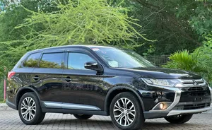 Mitsubishi Outlander 2016 Black