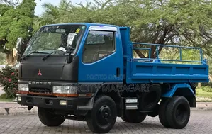 Mitsubishi Canter Tipper