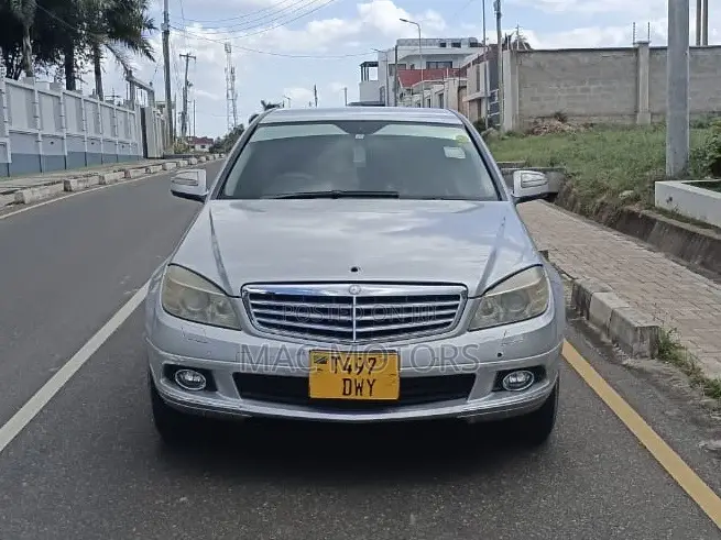 Mercedes-Benz C200 2008 Silver