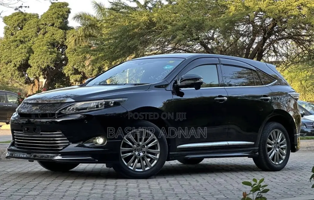 Toyota Harrier 2017 Black