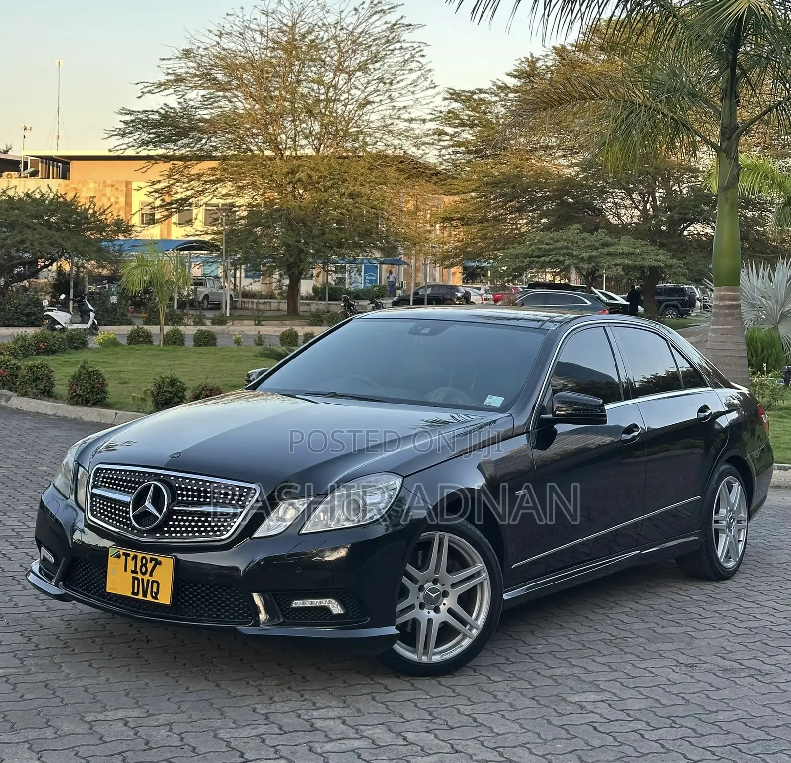 Mercedes-Benz E250 2011 Black