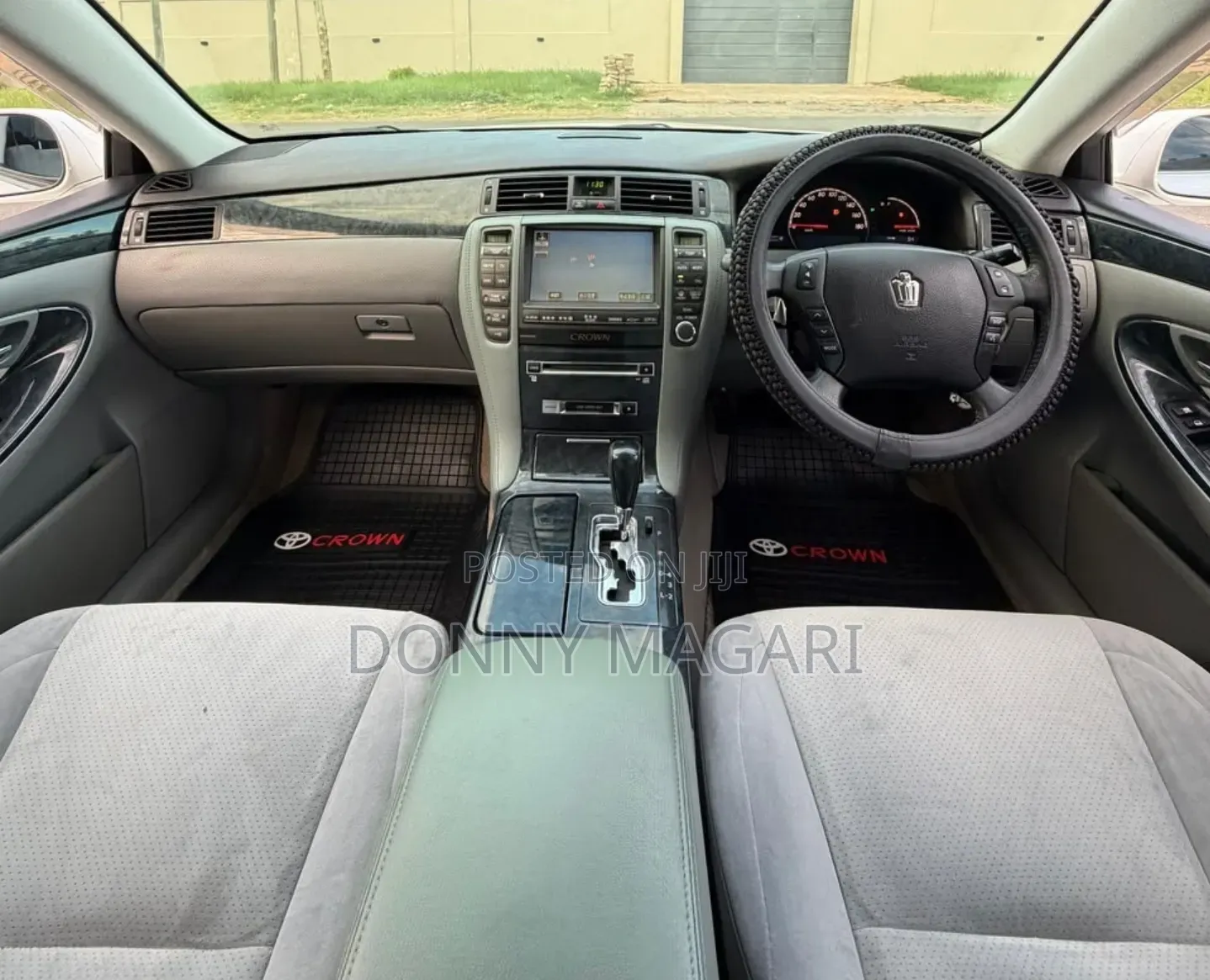 Toyota Crown 2007 White