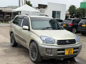 Toyota RAV4 2005 Beige