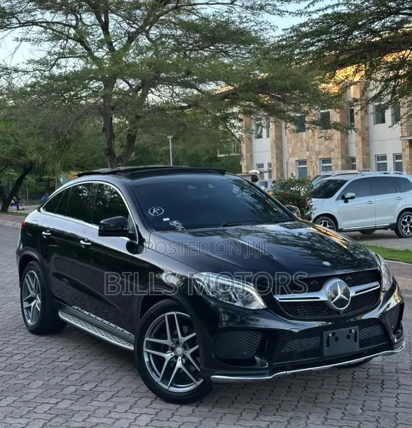 Mercedes-Benz GLE-Class 2017 Black