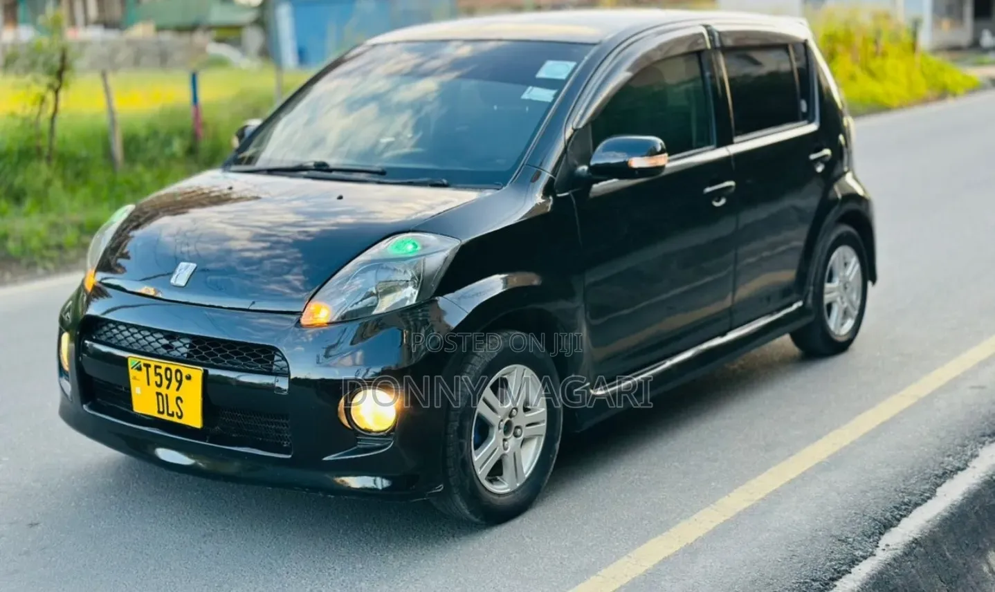 Toyota Passo 2007 Black