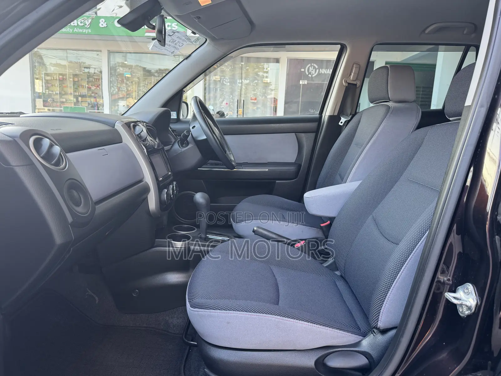 Mazda Verisa 2008 Burgundy