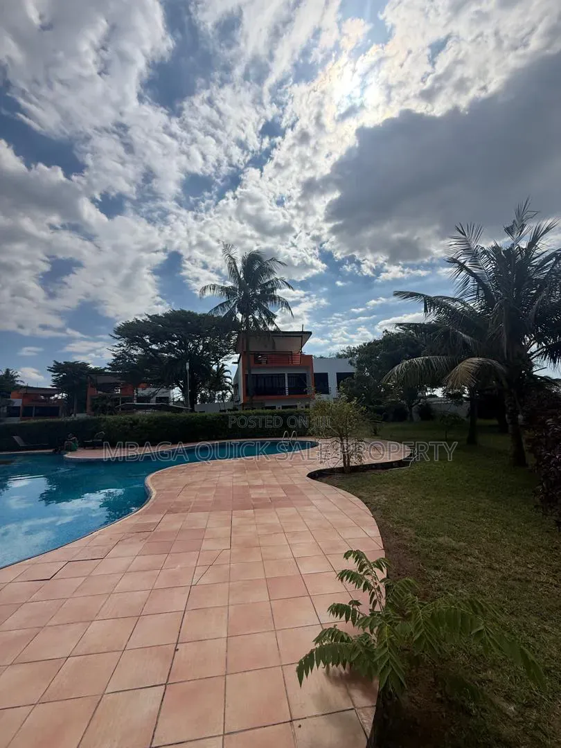 Furnished 4bdrm House in Kawe Beach, Sinza for rent