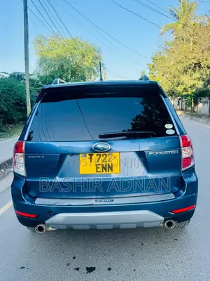 Subaru Forester 2011 Blue