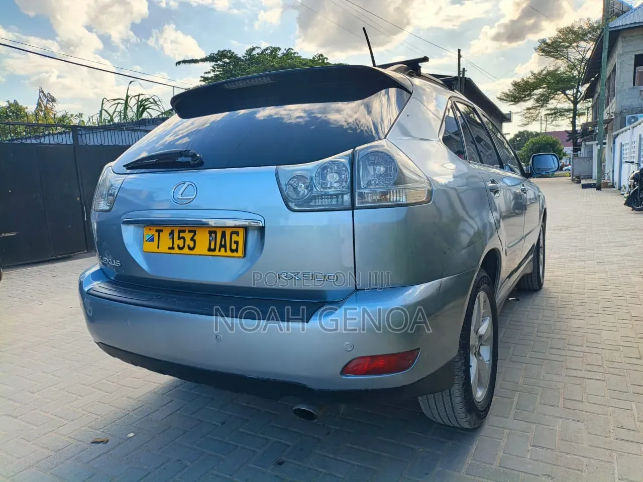 Toyota Harrier 2006 Blue
