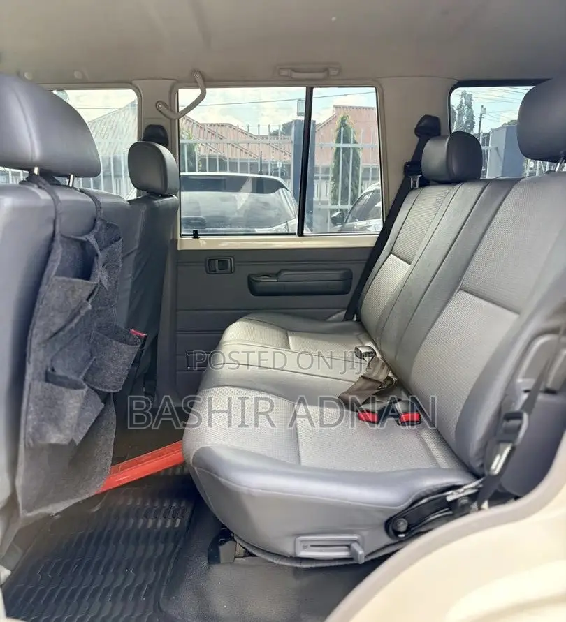 Toyota Land Cruiser 76 Series 2018 White