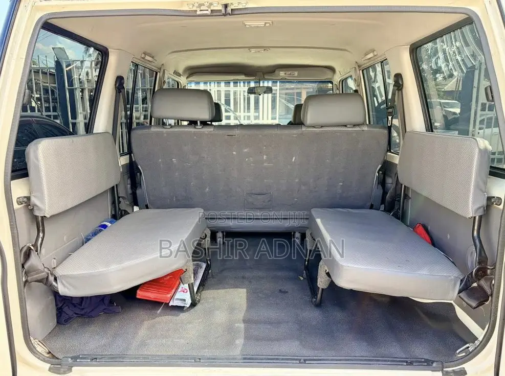 Toyota Land Cruiser 76 Series 2018 White