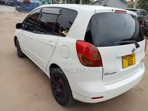 Toyota Corolla Spacio 2006 White