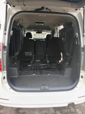 Toyota Noah 2008 White
