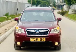 Subaru Forester SV Premium 2014 Red