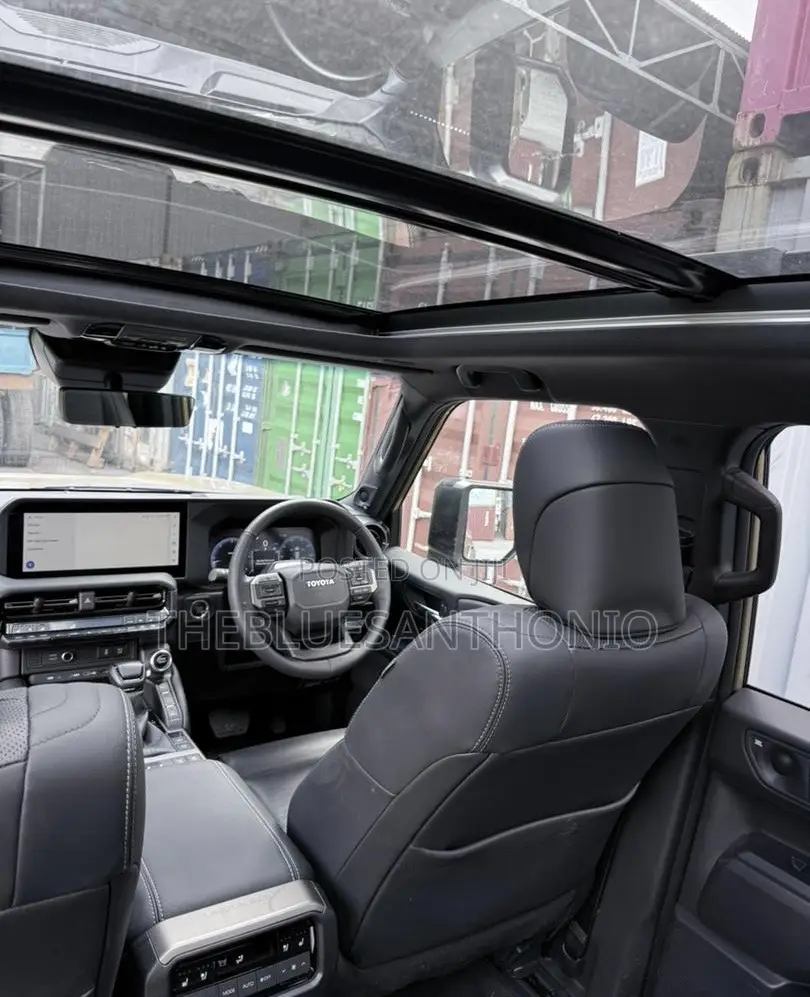 Toyota Land Cruiser Prado 2025 Gold