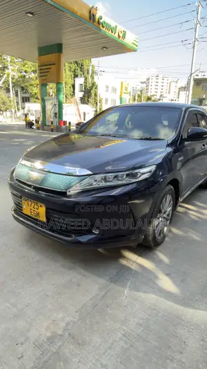 Toyota Harrier Anaconda