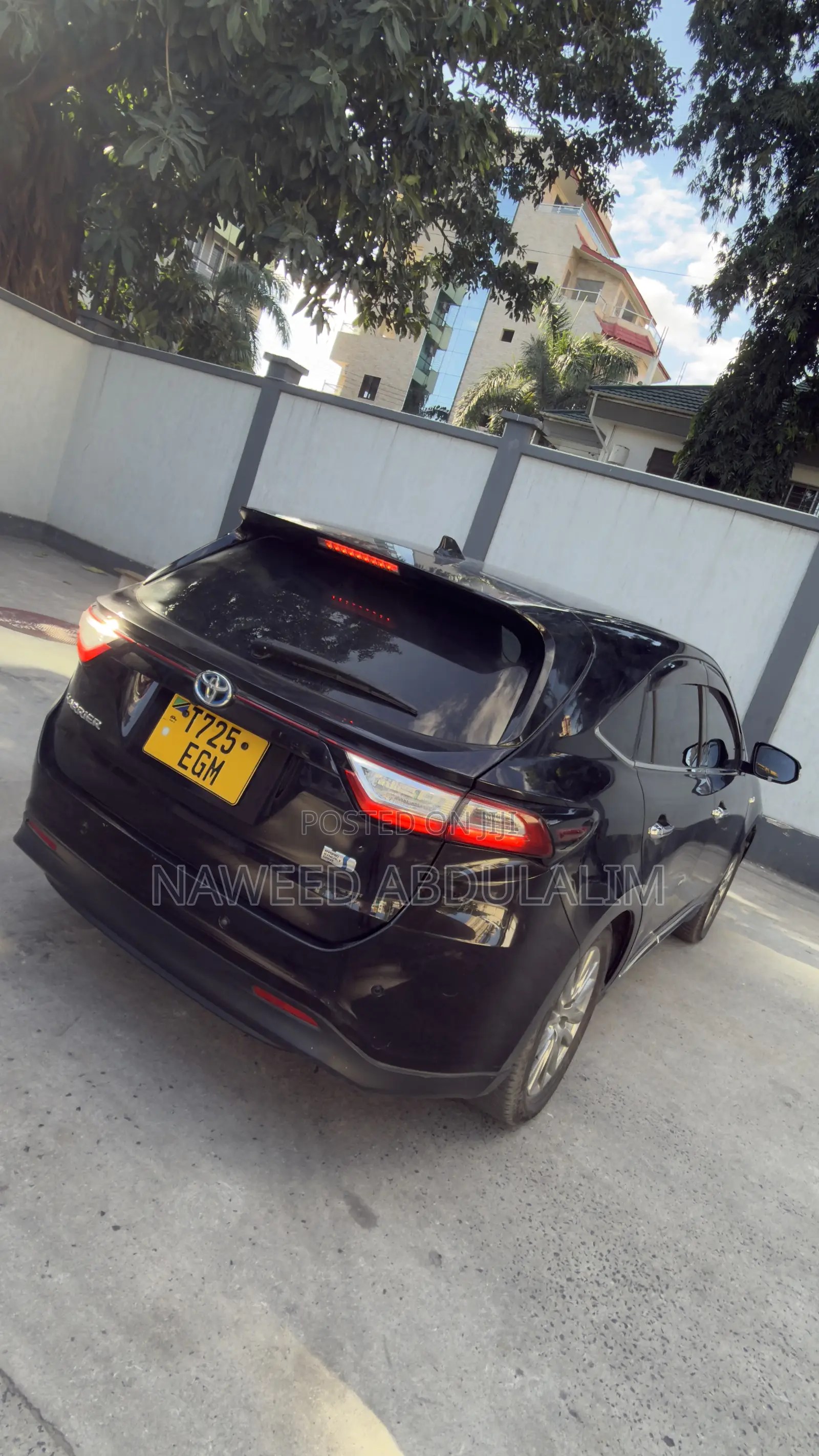 Toyota Harrier Anaconda