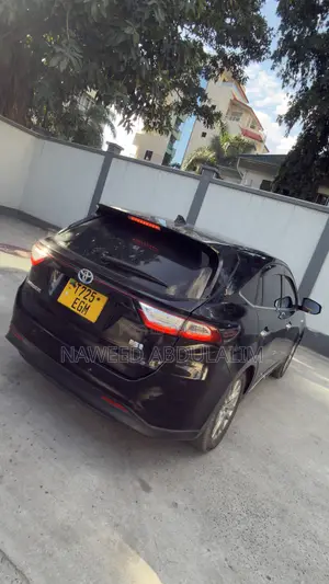 Toyota Harrier Anaconda