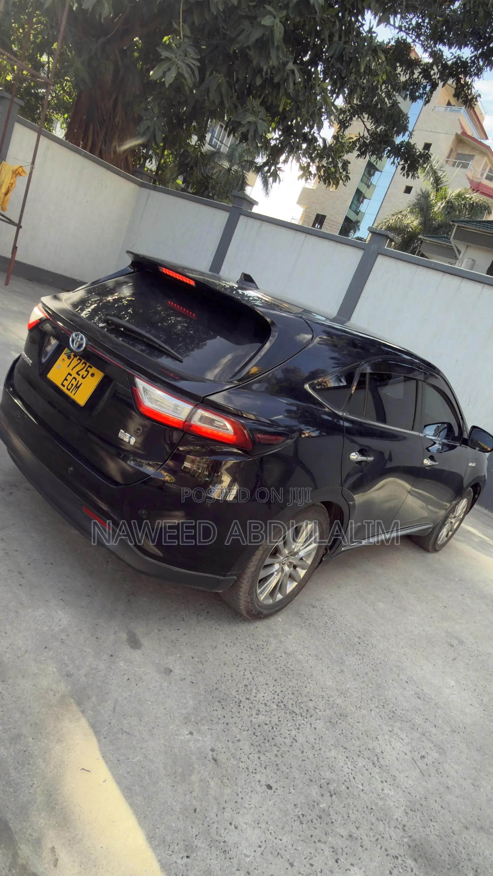 Toyota Harrier Anaconda
