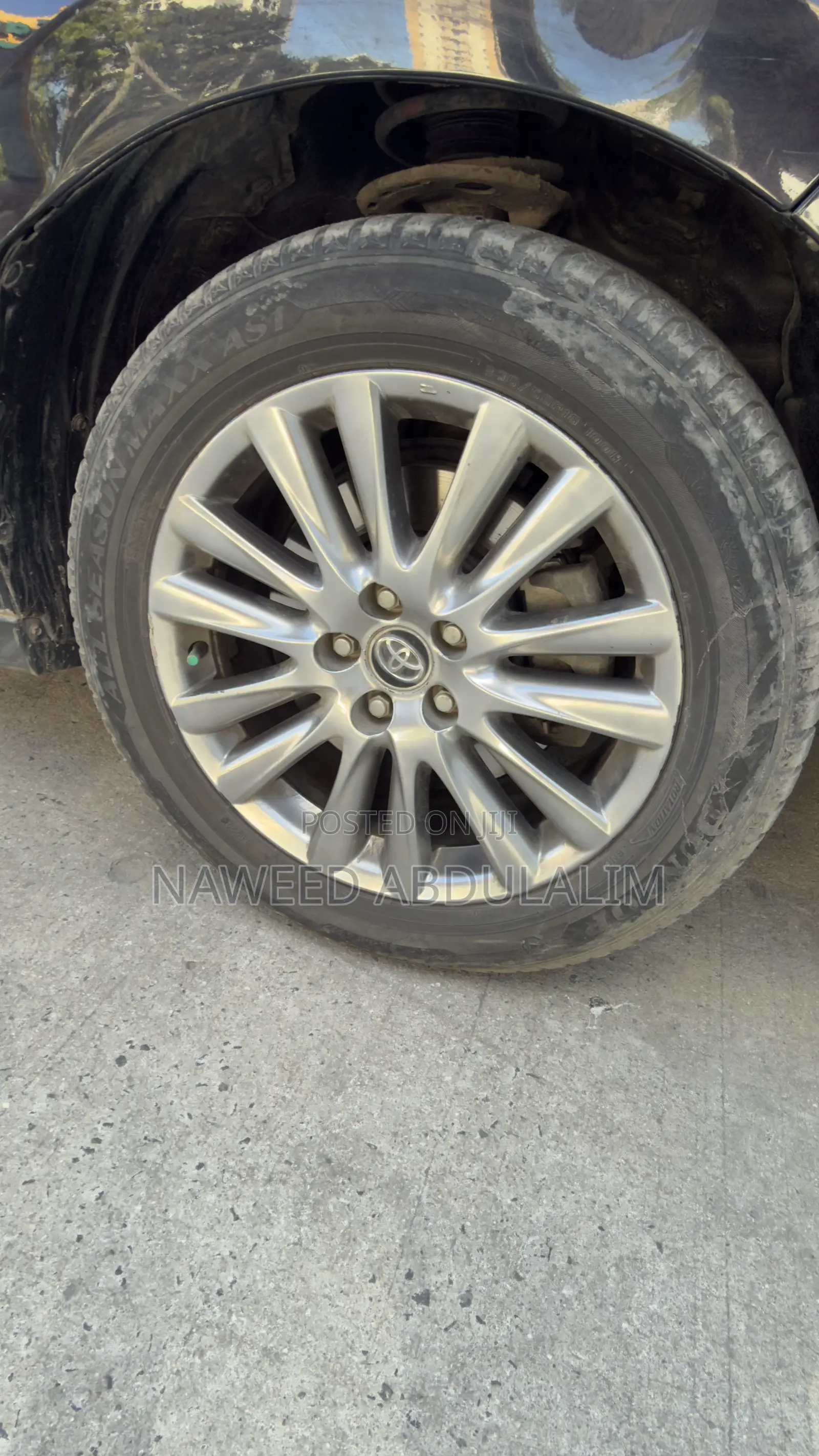 Toyota Harrier Anaconda