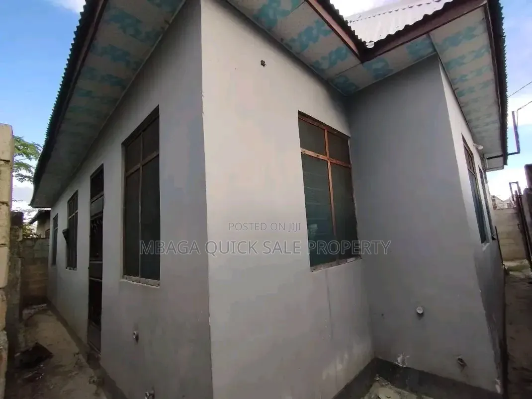 4bdrm House in Chamazi for sale