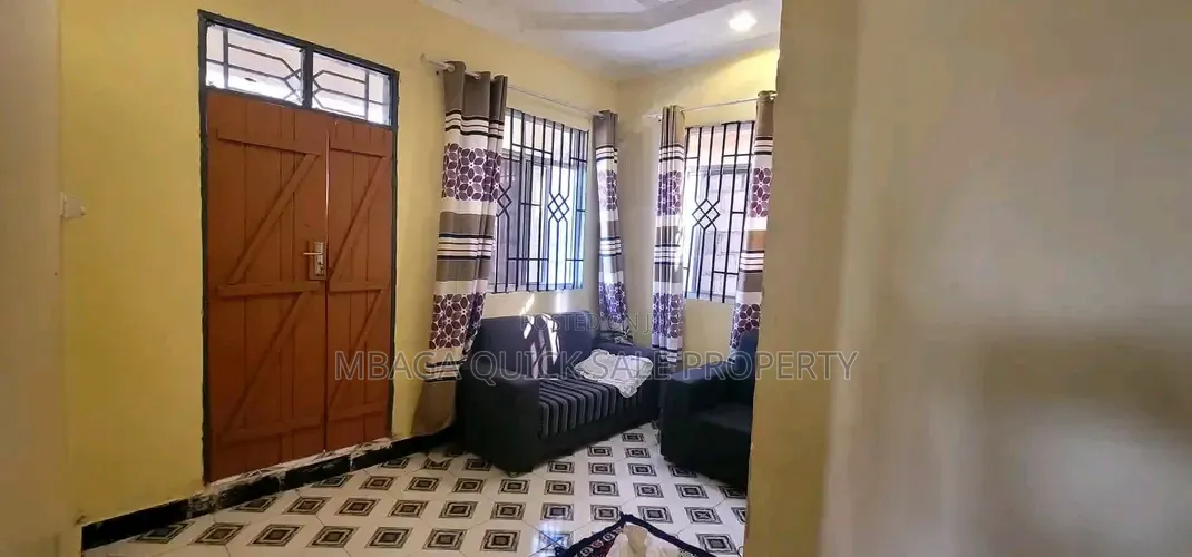 4bdrm House in Chamazi for sale