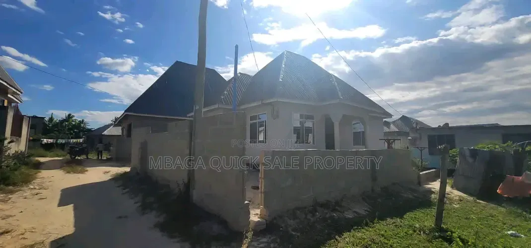 4bdrm House in Chamazi for sale