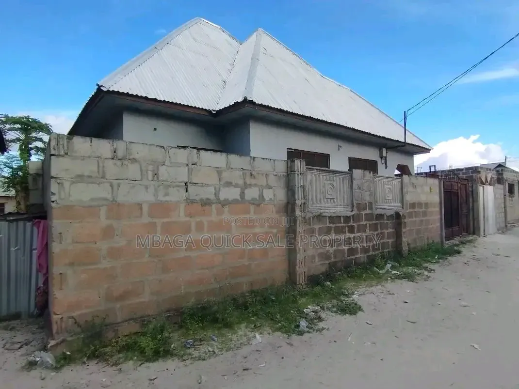 4bdrm House in Chamazi for sale