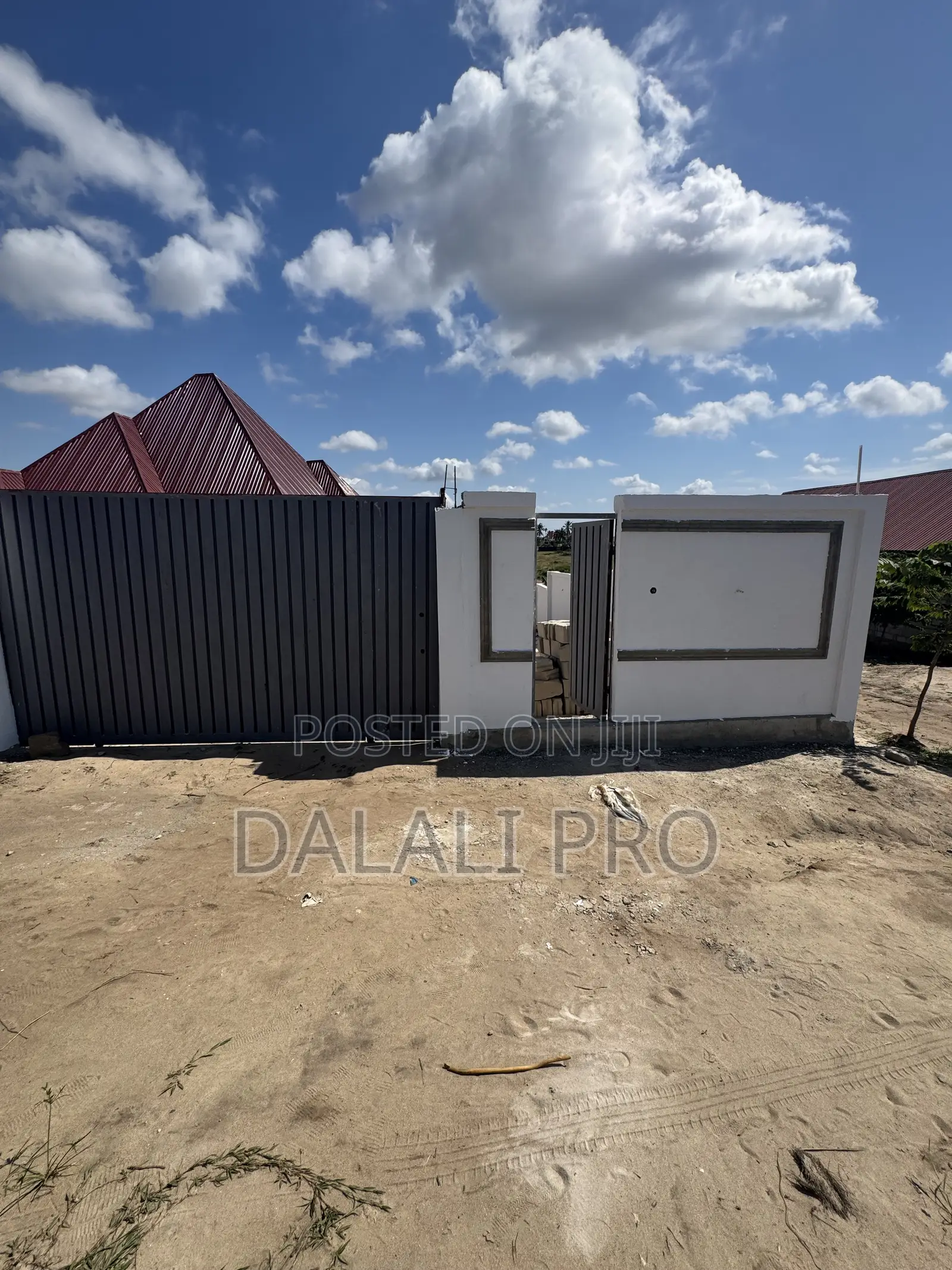 3bdrm House in Kigamboni for sale