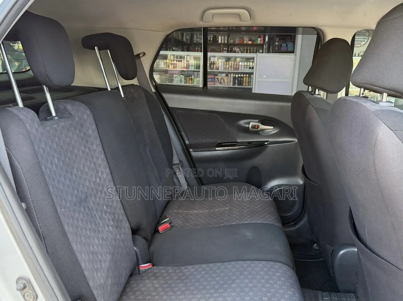 Toyota IST 2008 Silver