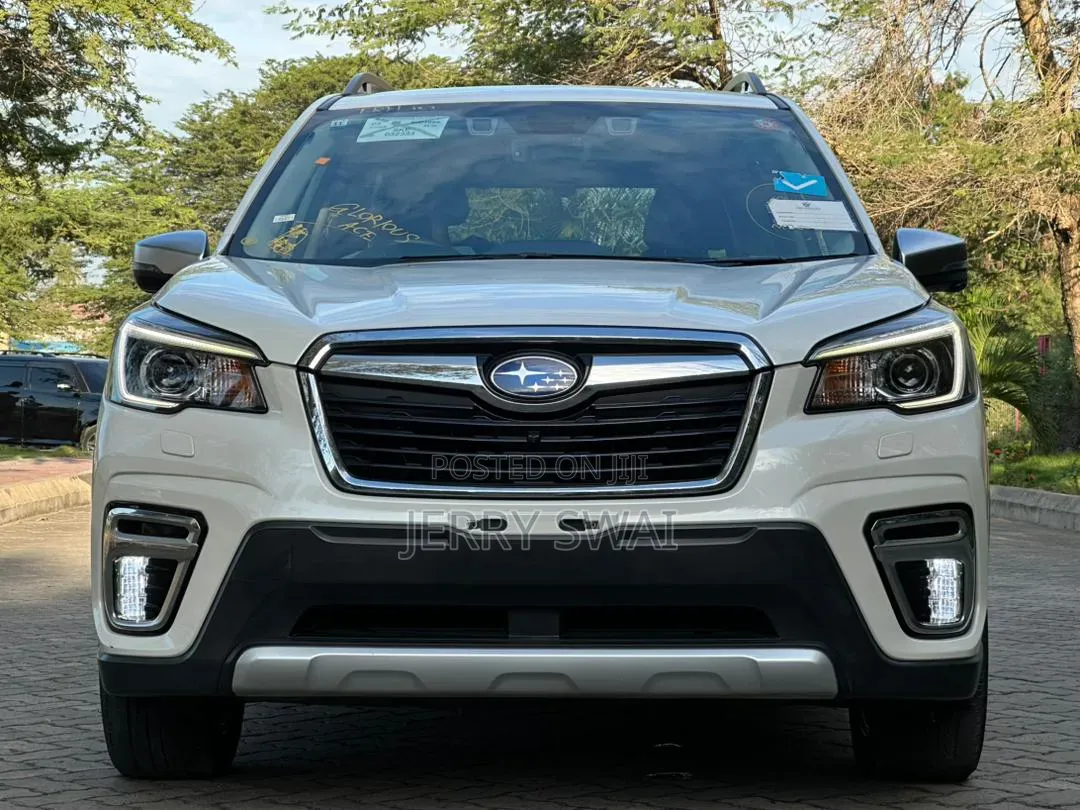 Subaru Forester 2019 Pearl