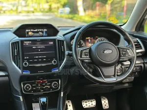 Subaru Forester 2019 Pearl