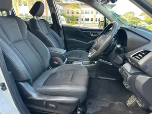 Subaru Forester 2019 Pearl