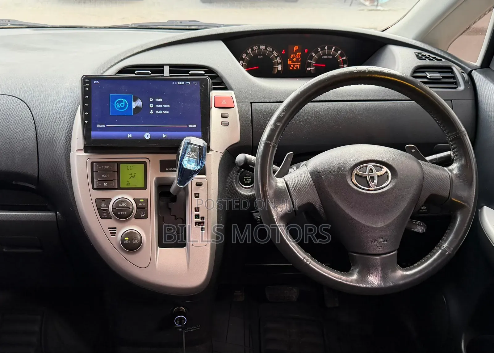 Toyota Ractis 2008 Black