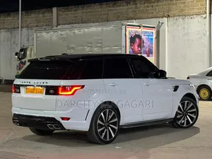 Land Rover Range Rover Sport 2016 White