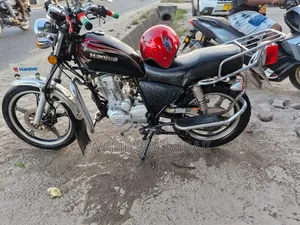 New Honda CB 2025 Red