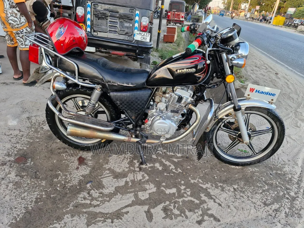New Honda CB 2025 Red