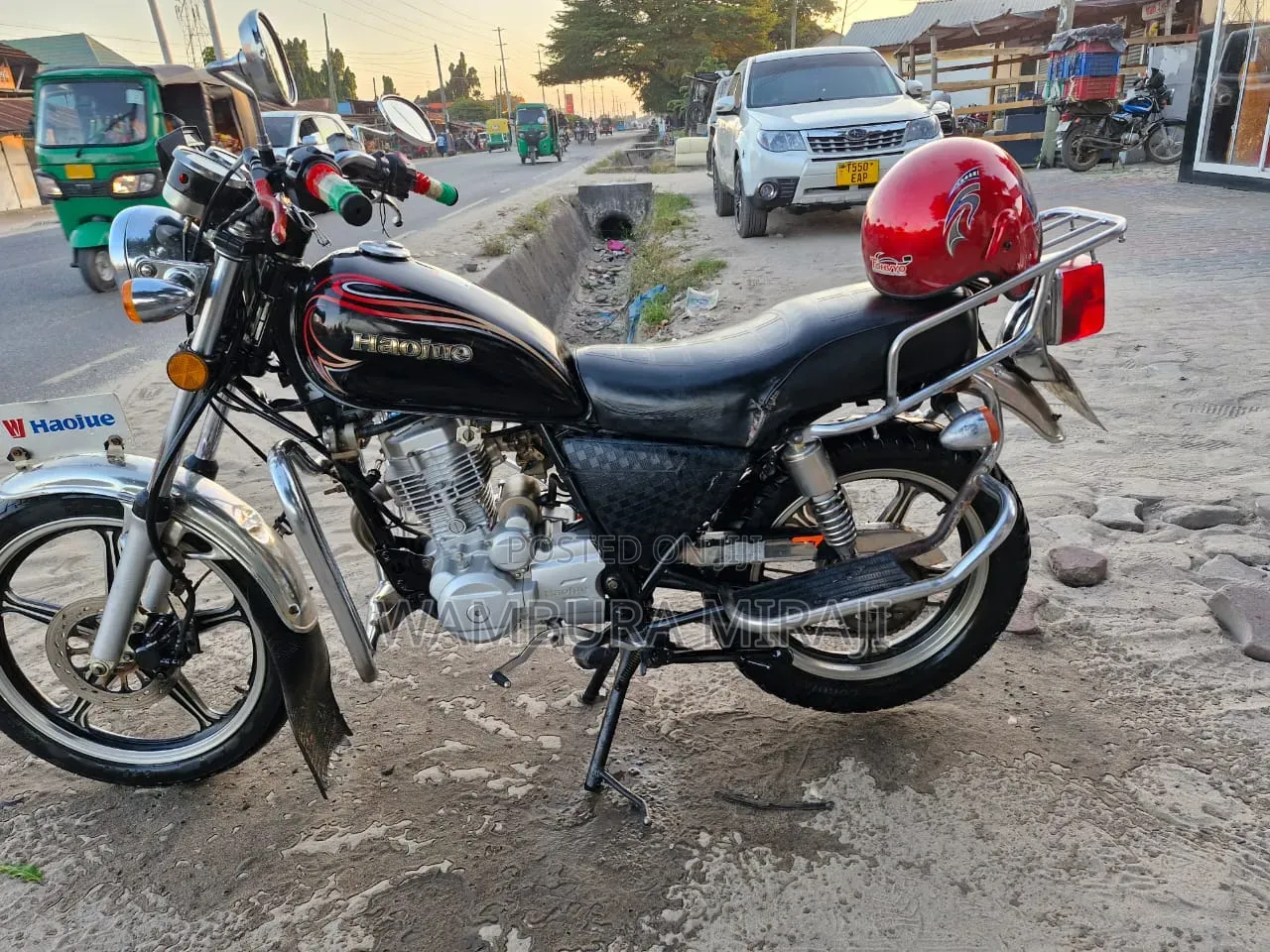 New Honda CB 2025 Red