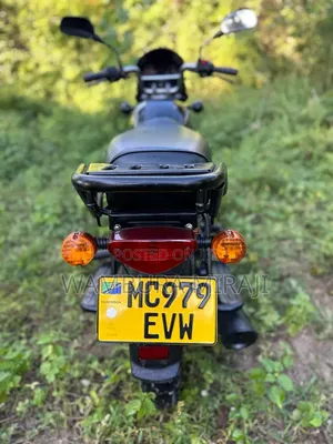 New Bajaj Boxer 125 2025 Black