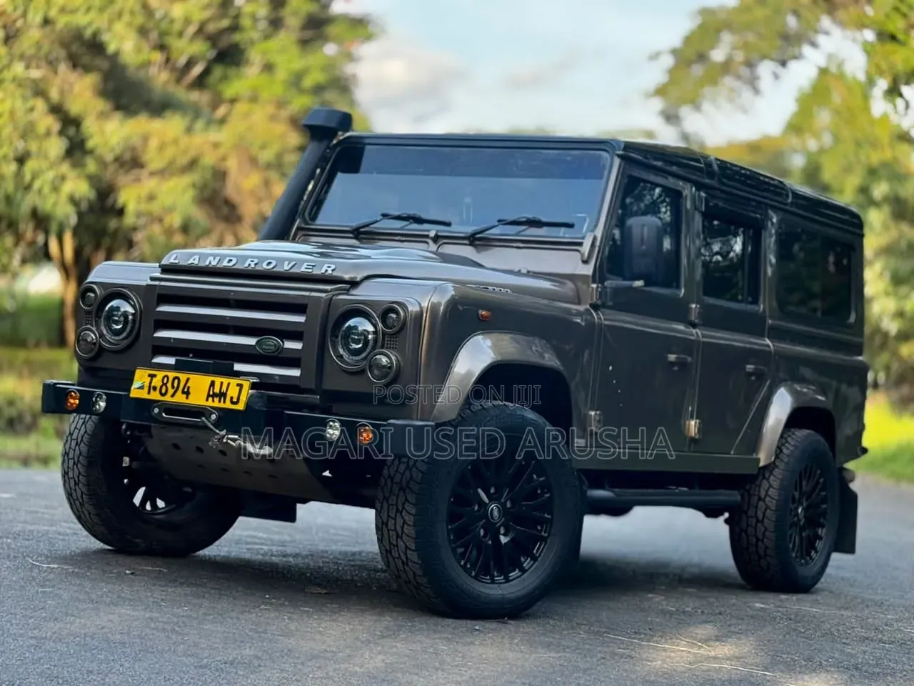 Land Rover Defender 2011 Gray