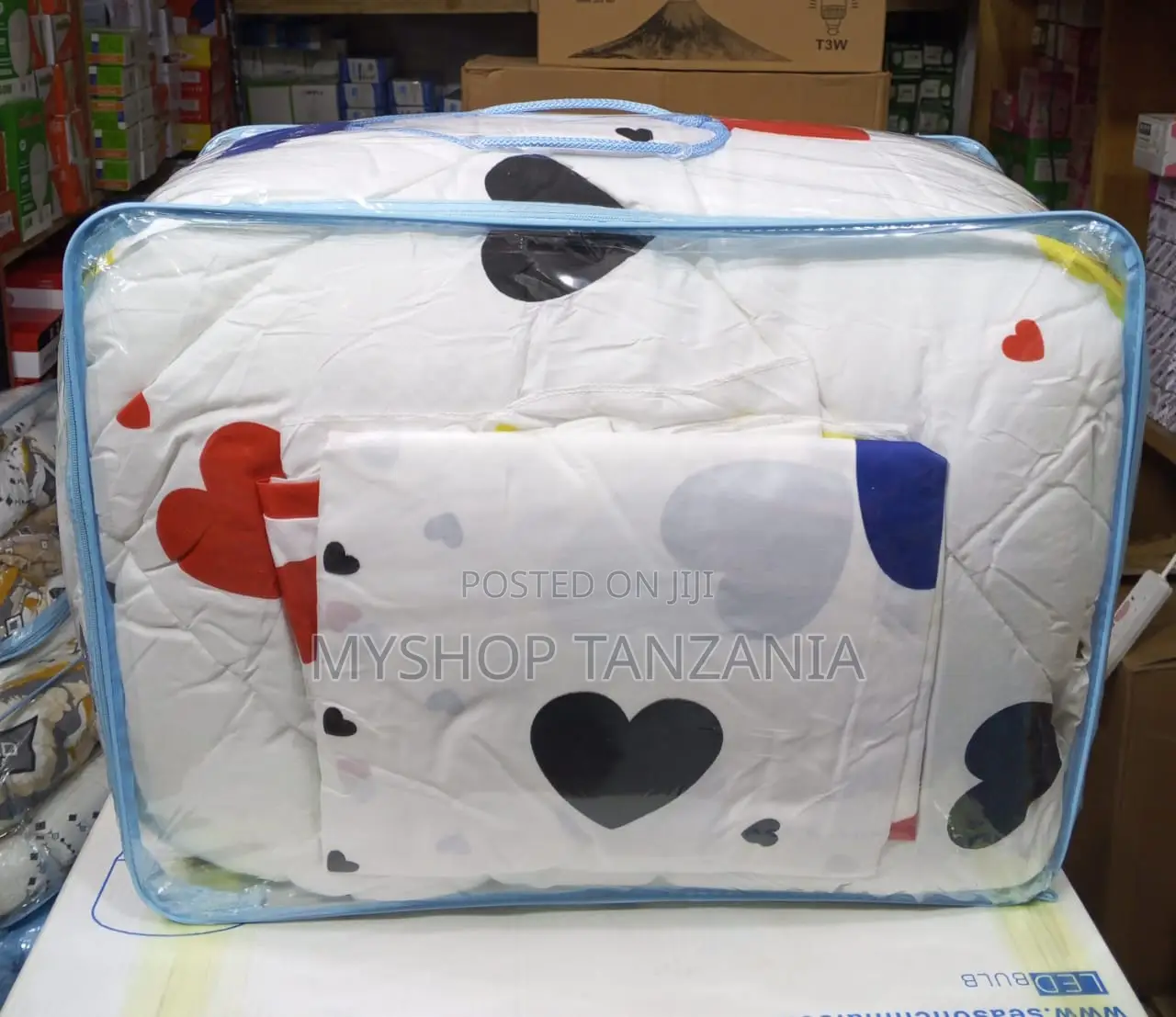 Duvet 1 Shuk1 Folonya 2 Size Ni 6 Kwa 7 White