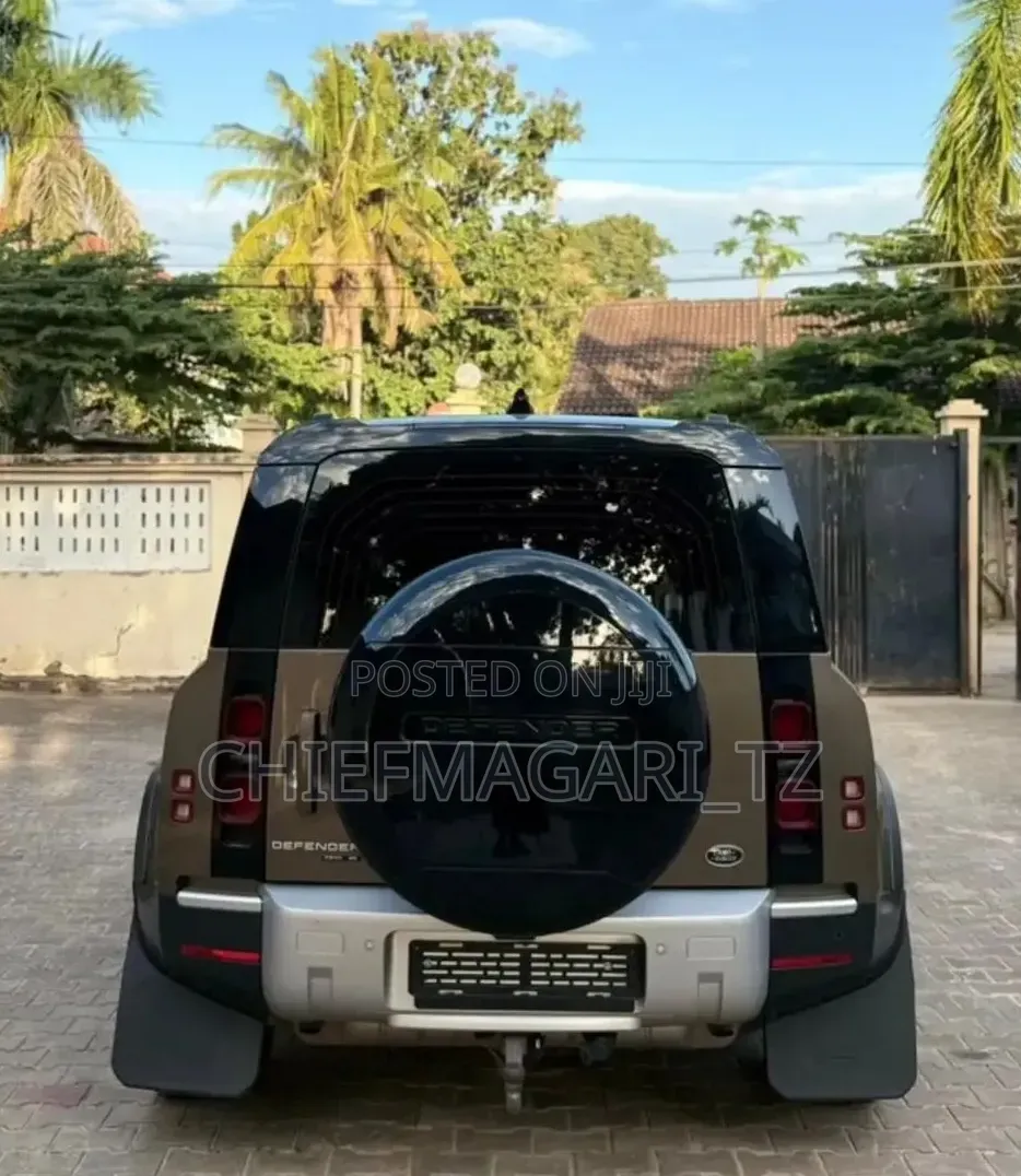 Land Rover Defender 2020 Beige
