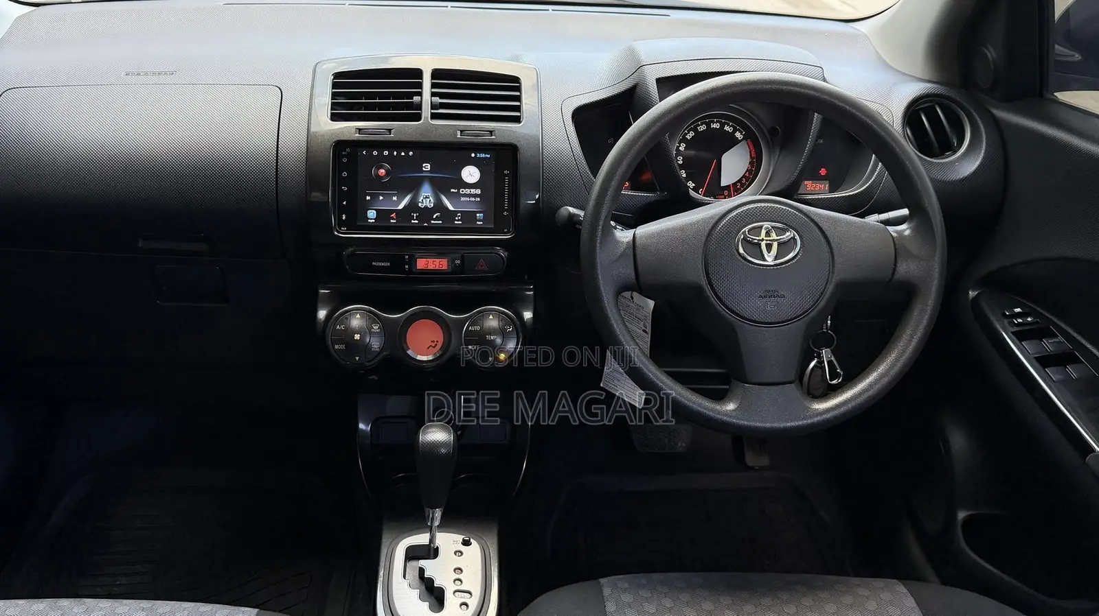 Toyota IST 2007 Silver