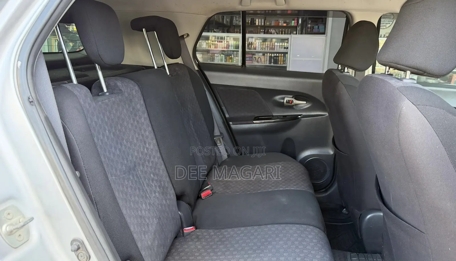 Toyota IST 2007 Silver