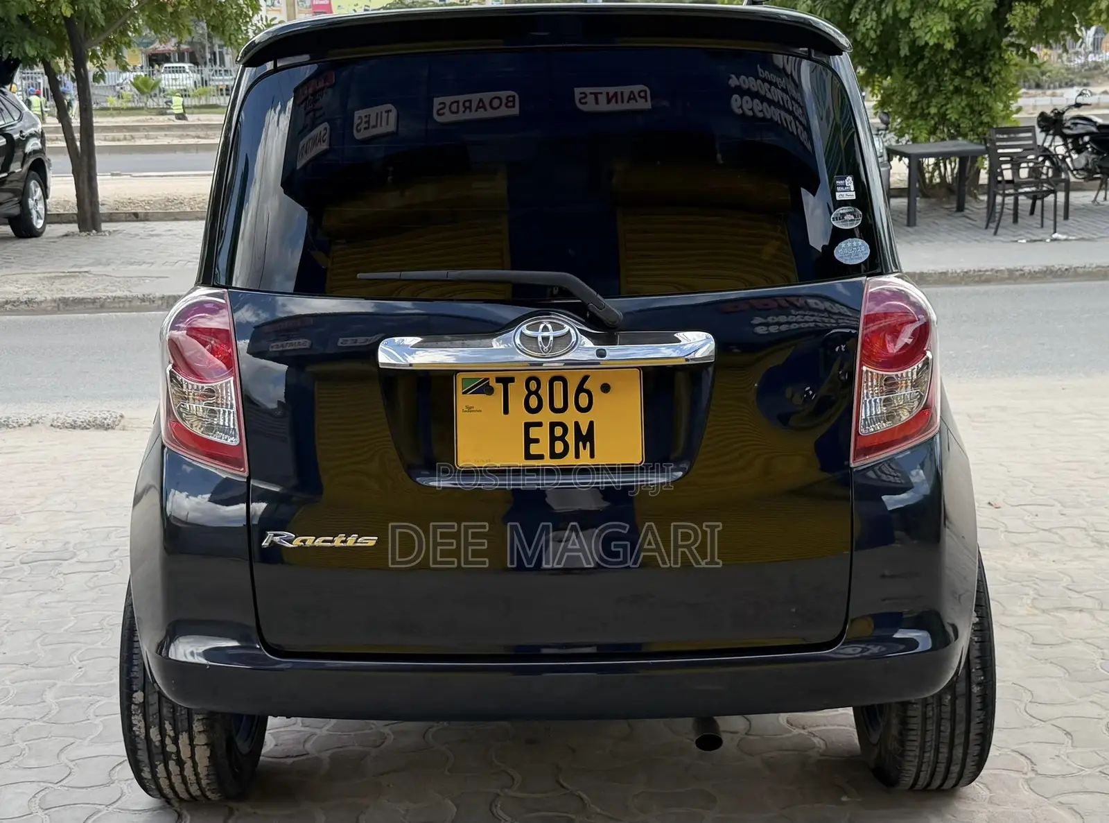 Toyota Ractis 2008 Black