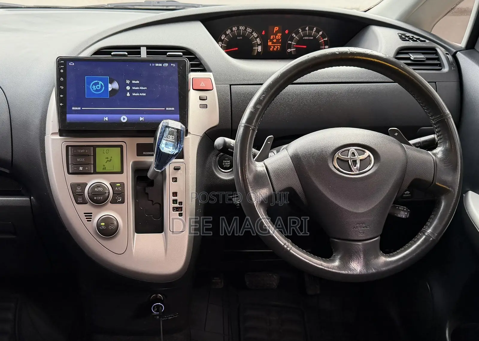 Toyota Ractis 2008 Black