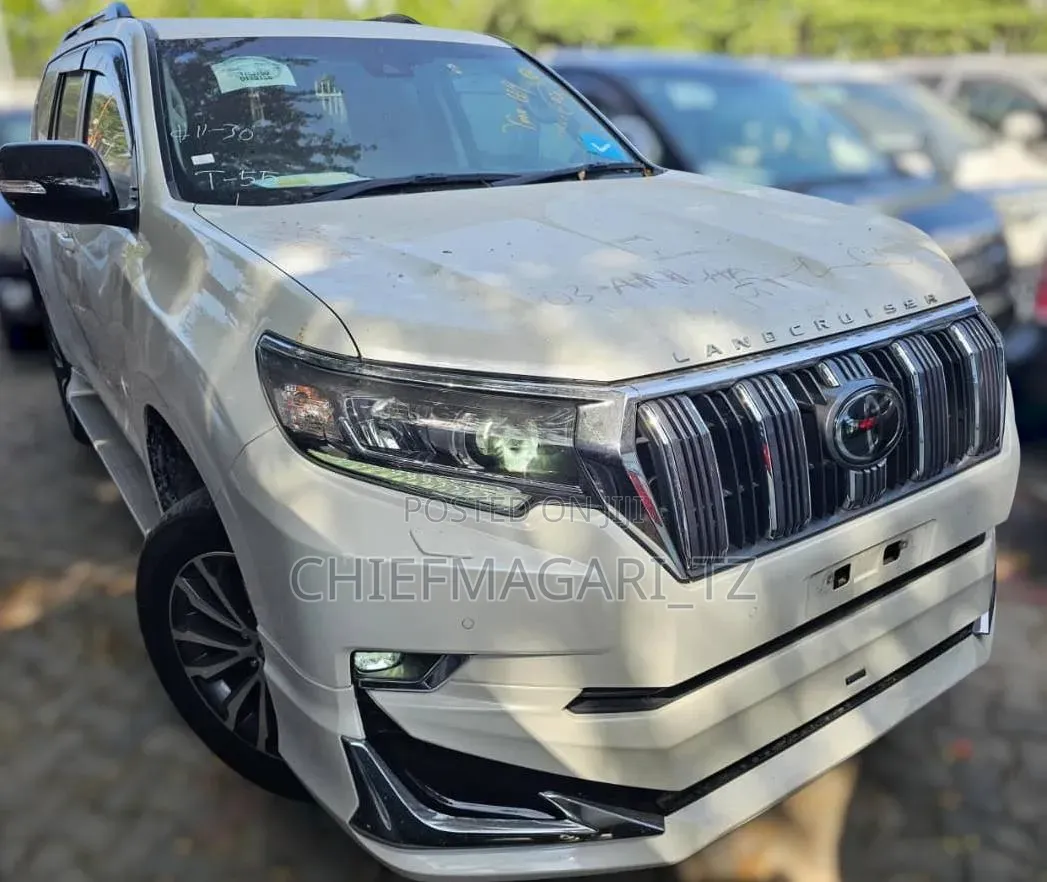 Toyota Land Cruiser Prado 2019 Pearl